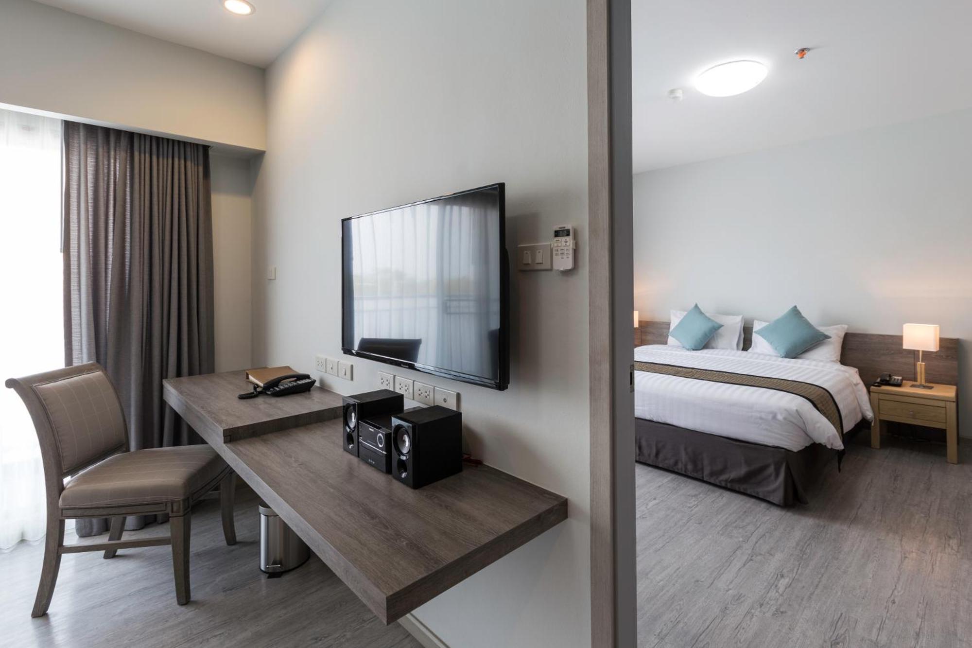 Kantary Hotel And Serviced Apartment, Amata, Bangpakong Ban Tamru Buitenkant foto