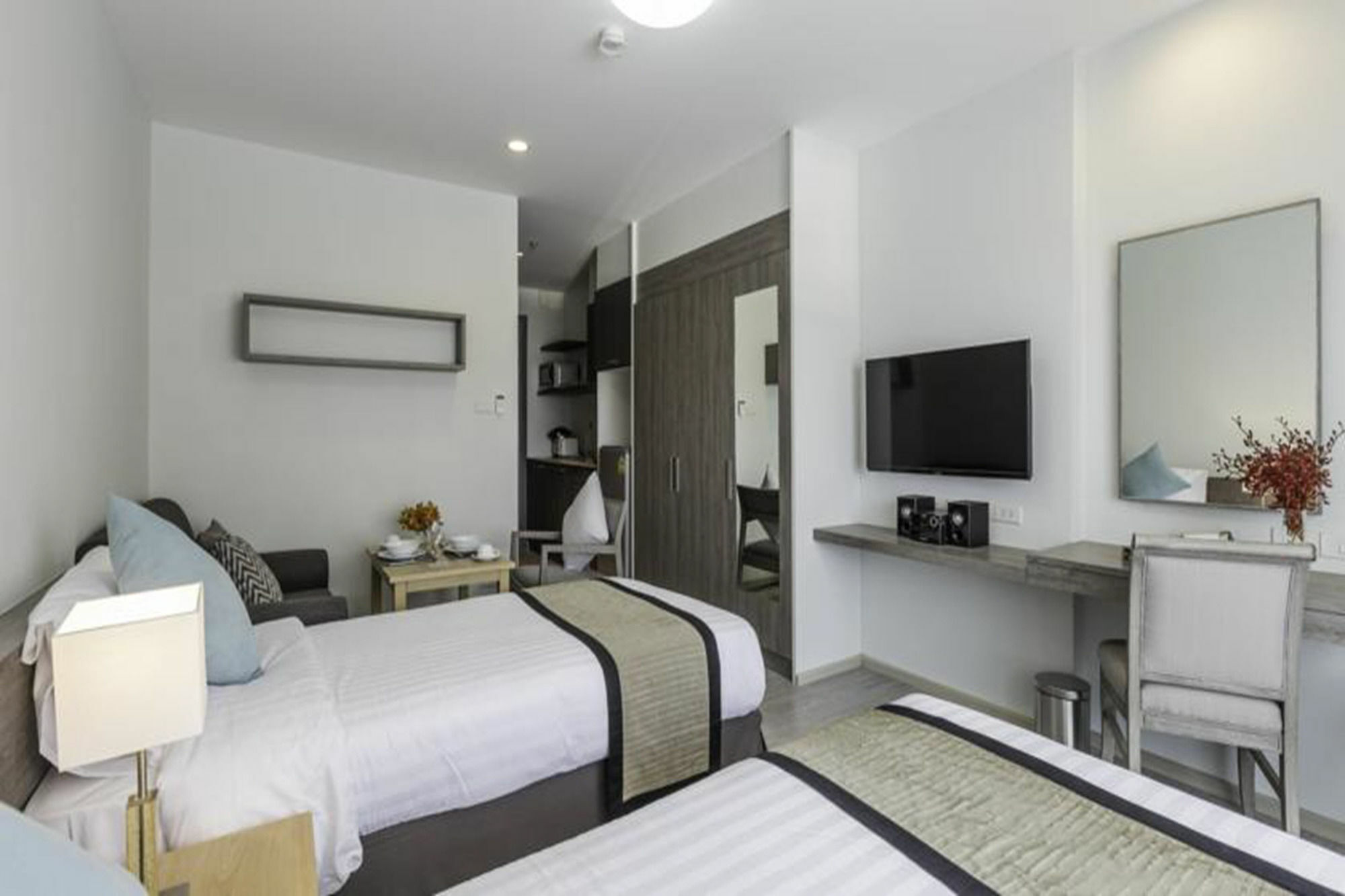 Kantary Hotel And Serviced Apartment, Amata, Bangpakong Ban Tamru Buitenkant foto